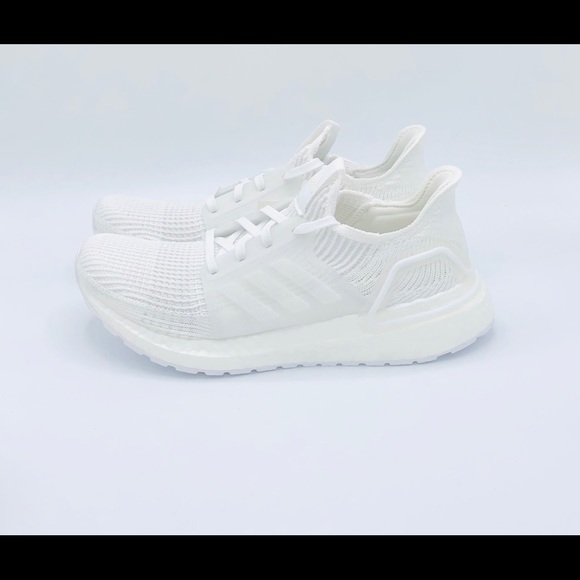 NEW adidas Ultraboost 19 Women's Running Shoes - Picture 5 of 7